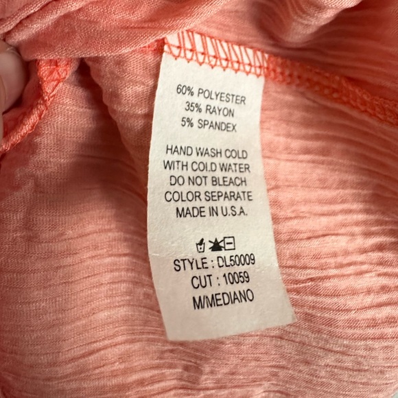 NWOT Ces Femme Coral Short Sleeve Square Neck Tunic - Size M - Picture 3 of 4